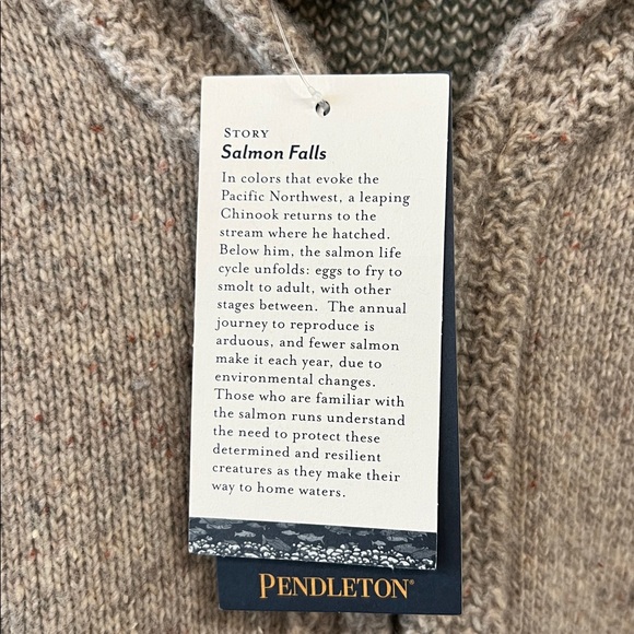 NWT Pendleton Salmon Falls Lambswool Cardigan
Zip up Size Small woolen mills - Picture 5 of 16